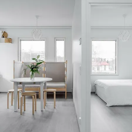 Apartman 13 Amiraalistonkatu