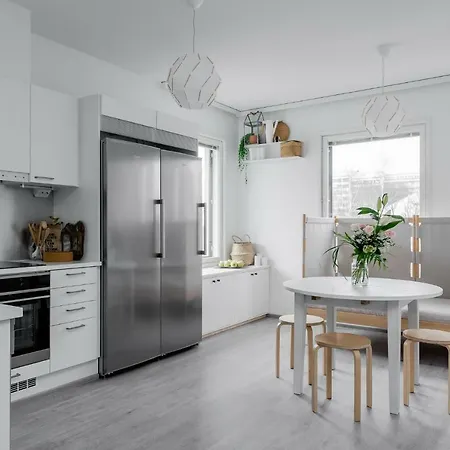 Apartman 13 Amiraalistonkatu