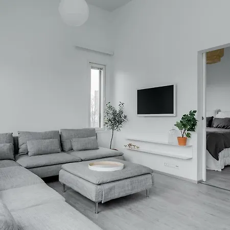 Apartman 13 Amiraalistonkatu *