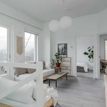 Apartman 13 Amiraalistonkatu *